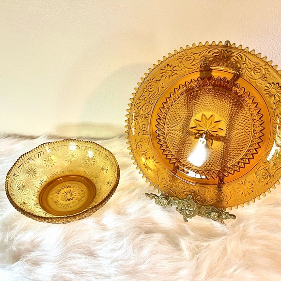 American Concord Brockway Glass Company Amber Serving Bowl